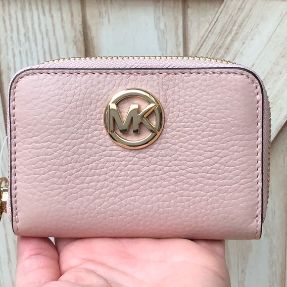 💥BFSALE💥 Michael kors Fulton zip - Picture 3 of 8